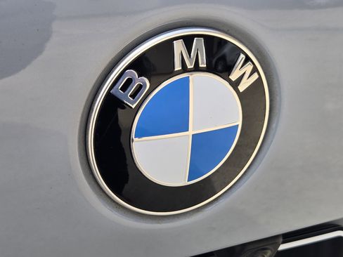 Used 2024 BMW X5 xDrive40i w/ M Sport Package image 20