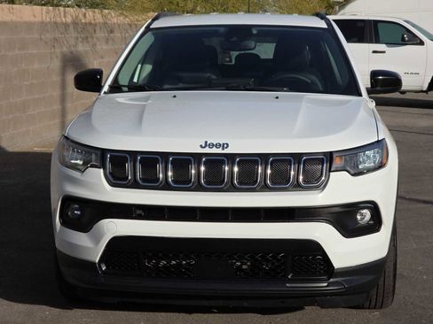 Used 2022 Jeep Compass Latitude image 4