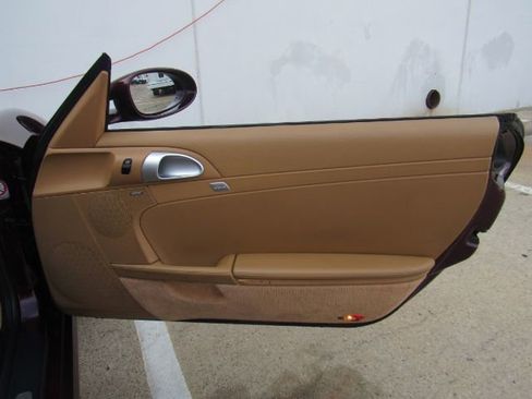 Used 2006 Porsche Cayman S image 16