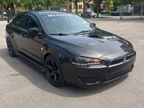 Used 2014 Mitsubishi Lancer Evolution GSR AWD/4WD image 5