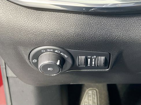 Used 2022 Jeep Compass High Altitude AWD/4WD image 10
