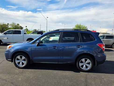 Used 2014 Subaru Forester 2.5i Limited AWD/4WD image 2