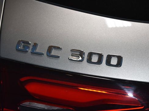 Certified 2024 Mercedes-Benz GLC 300 4MATIC image 23