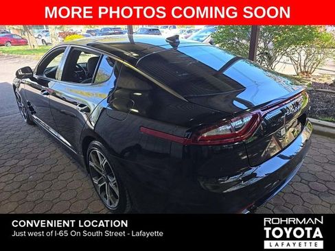 Used 2018 Kia Stinger GT1 AWD/4WD image 2
