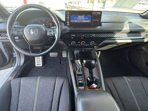 Used 2023 Honda Accord Sport image 17