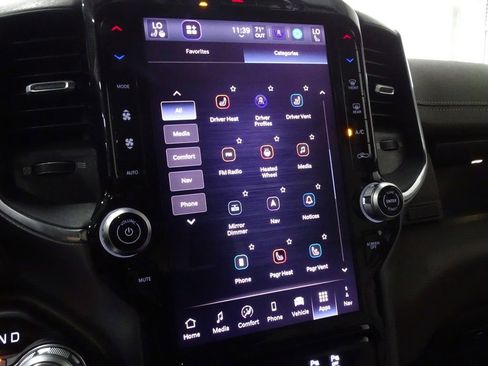 Used 2025 RAM 1500 Laramie image 39