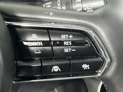 Certified 2025 MAZDA CX-70 Plug-In Hybrid w/ Premium Plus AWD/4WD image 27