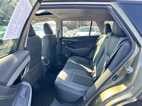 Used 2023 Subaru Outback Onyx Edition image 25