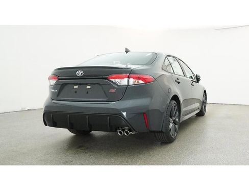 Used 2026 Toyota Corolla SE FWD image 27