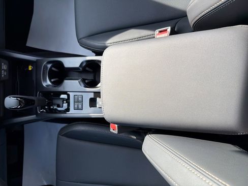 New 2026 Subaru Outback Limited image 33