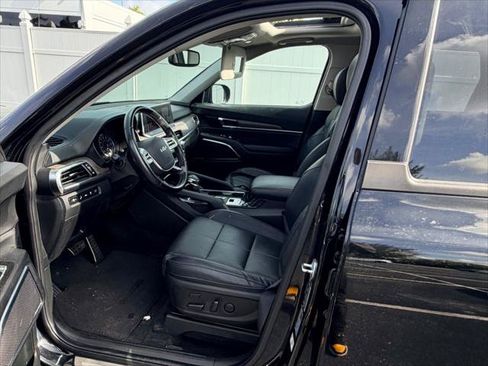 Used 2022 Kia Telluride SX w/ Nightfall Edition Package AWD/4WD image 24