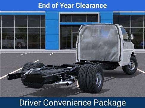 New 2025 Chevrolet Express 4500 4500 Series w/ Power Convenience Package image 4