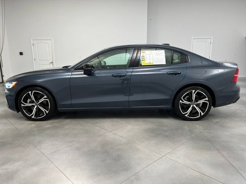 Used 2024 Volvo S60 B5 Core FWD image 5