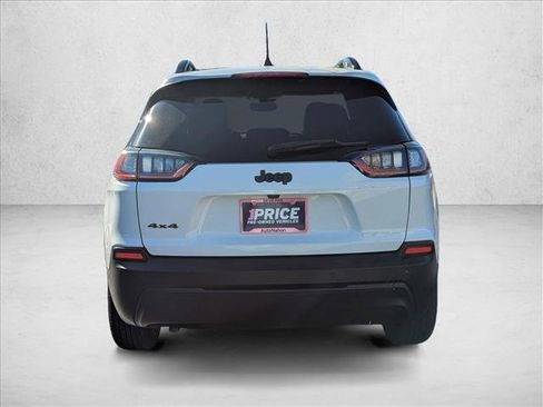 Used 2023 Jeep Cherokee Altitude Lux image 6