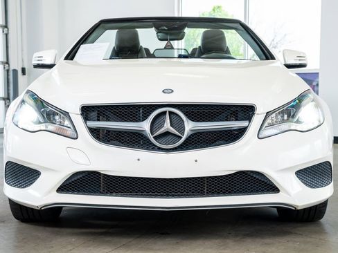 Used 2014 Mercedes-Benz E 350 Cabriolet image 3