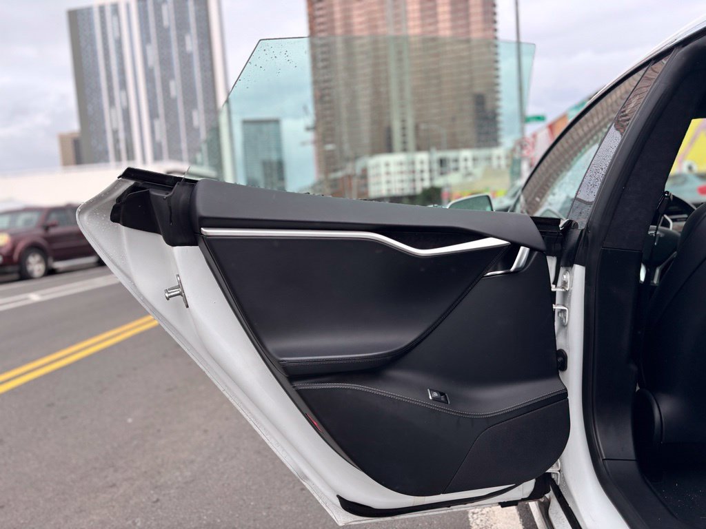 Used 2017 Tesla Model S 75 RWD image 16