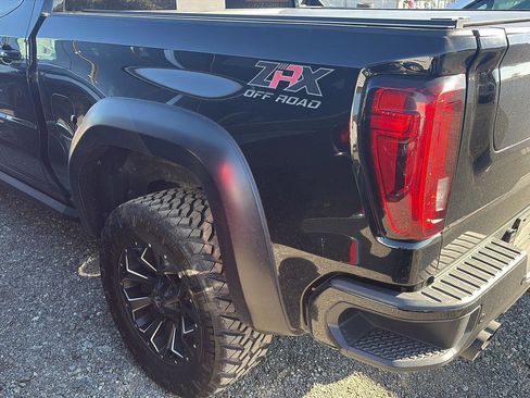 Used 2019 GMC Sierra 1500 AT4 w/ AT4 Premium Package image 6