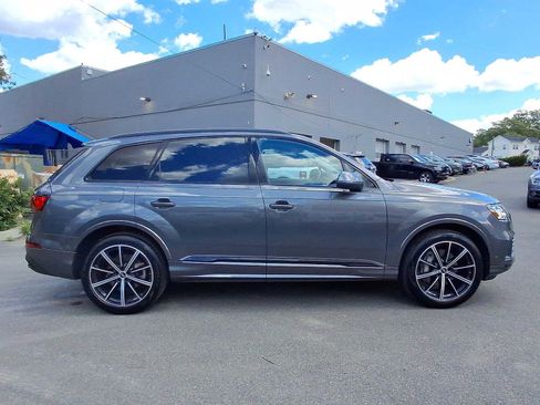 Used 2023 Audi Q7 3.0T Premium Plus w/ Premium Plus Package AWD/4WD image 32