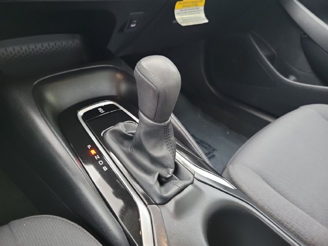 Used 2025 Toyota Corolla LE FWD image 21