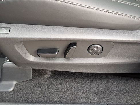 New 2026 INFINITI QX60 Autograph w/ Dark Cargo Package image 14