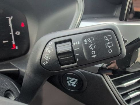 Used 2025 Ford Escape Active w/ Cold Weather Package AWD/4WD image 22