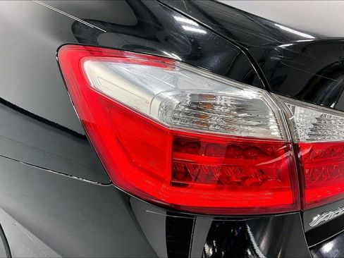 Used 2013 Honda Accord EX-L image 38