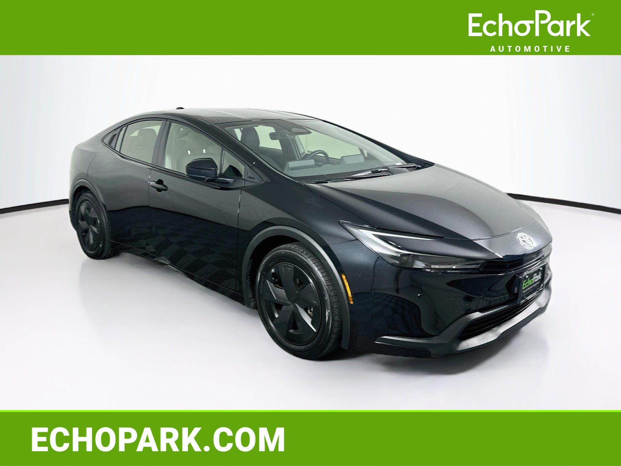 Used 2026 Toyota Prius LE FWD image 1