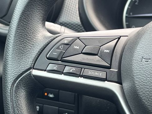 Certified 2022 Nissan Kicks S FWD image 10