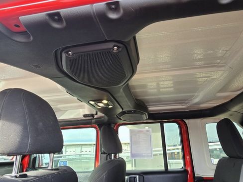 Used 2021 Jeep Wrangler Unlimited Sport image 27
