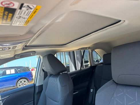 Used 2024 Toyota RAV4 XLE w/ Convenience Package FWD image 12