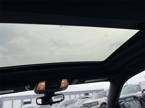 Used 2023 Chrysler 300 S image 12