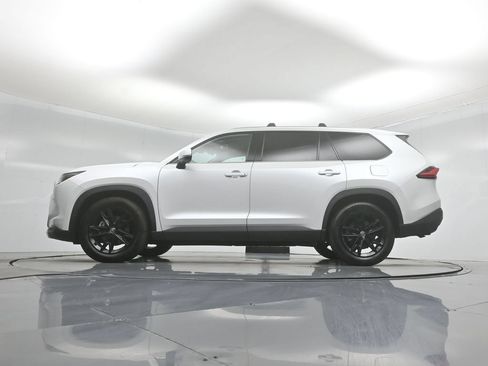 Used 2024 Toyota Grand Highlander AWD Hybrid image 50
