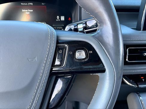 Used 2020 Lincoln Aviator Reserve w/ Equipment Group 201A RWD image 23