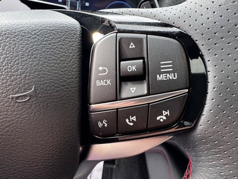 Used 2025 Ford Explorer ST AWD/4WD image 28