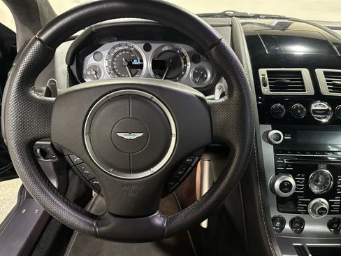 Used 2010 Aston Martin V8 Vantage Coupe RWD image 11