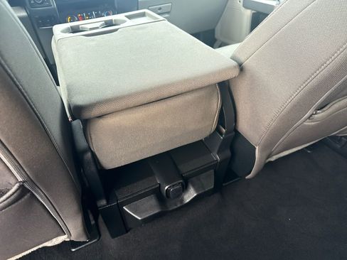 Used 2021 Ford F250 XLT w/ XLT Premium Package image 21