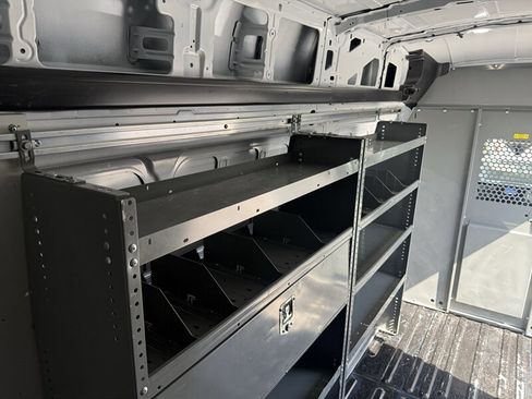 Used 2024 Ford Transit 250 148 High Roof Extended image 44