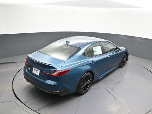 New 2026 Toyota Camry SE image 36