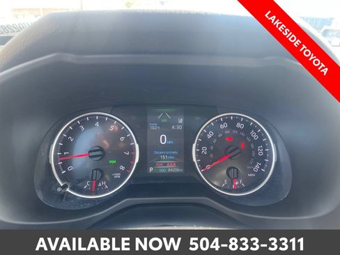 Used 2020 Toyota RAV4 XLE w/ Convenience Package FWD image 36