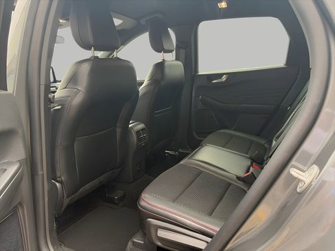 Certified 2025 Ford Escape ST-Line image 13