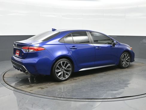 Used 2022 Toyota Corolla SE image 6