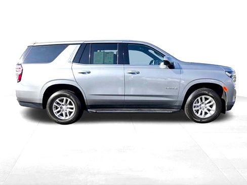 Used 2023 Chevrolet Tahoe LT AWD/4WD image 2