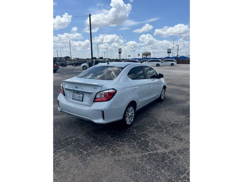 Used 2024 Mitsubishi Mirage G4 LE FWD image 5
