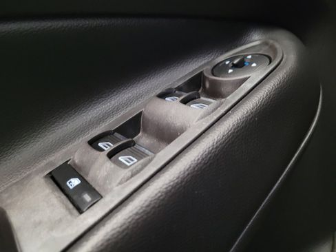 Used 2019 Ford Escape SEL FWD image 27