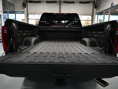 New 2026 GMC Sierra 2500 Denali w/ Denali Reserve Package image 8