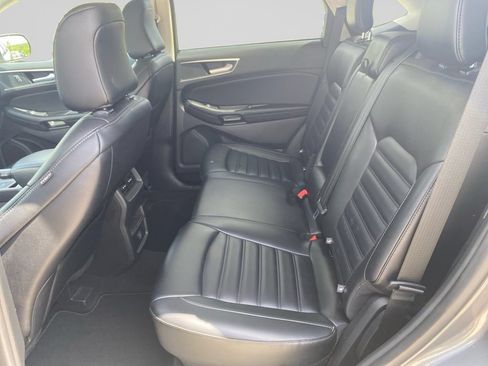 Used 2024 Ford Edge SEL AWD/4WD image 19