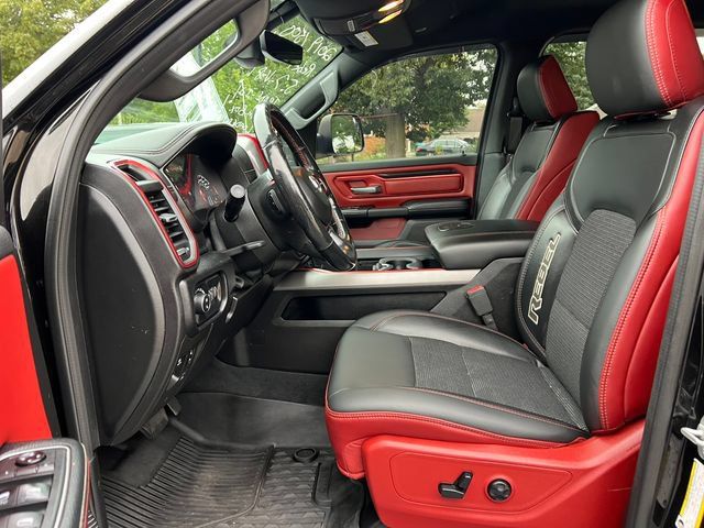 Used 2019 RAM 1500 Rebel w/ Rebel Level 2 Equipment Group AWD/4WD image 4