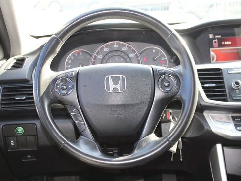 Used 2015 Honda Accord Sport image 19