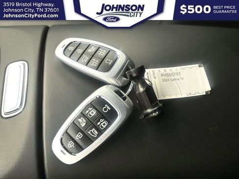 Used 2023 Hyundai Santa Fe Calligraphy FWD image 13