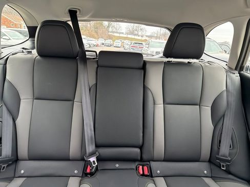 Used 2025 Subaru Outback Onyx Edition image 33